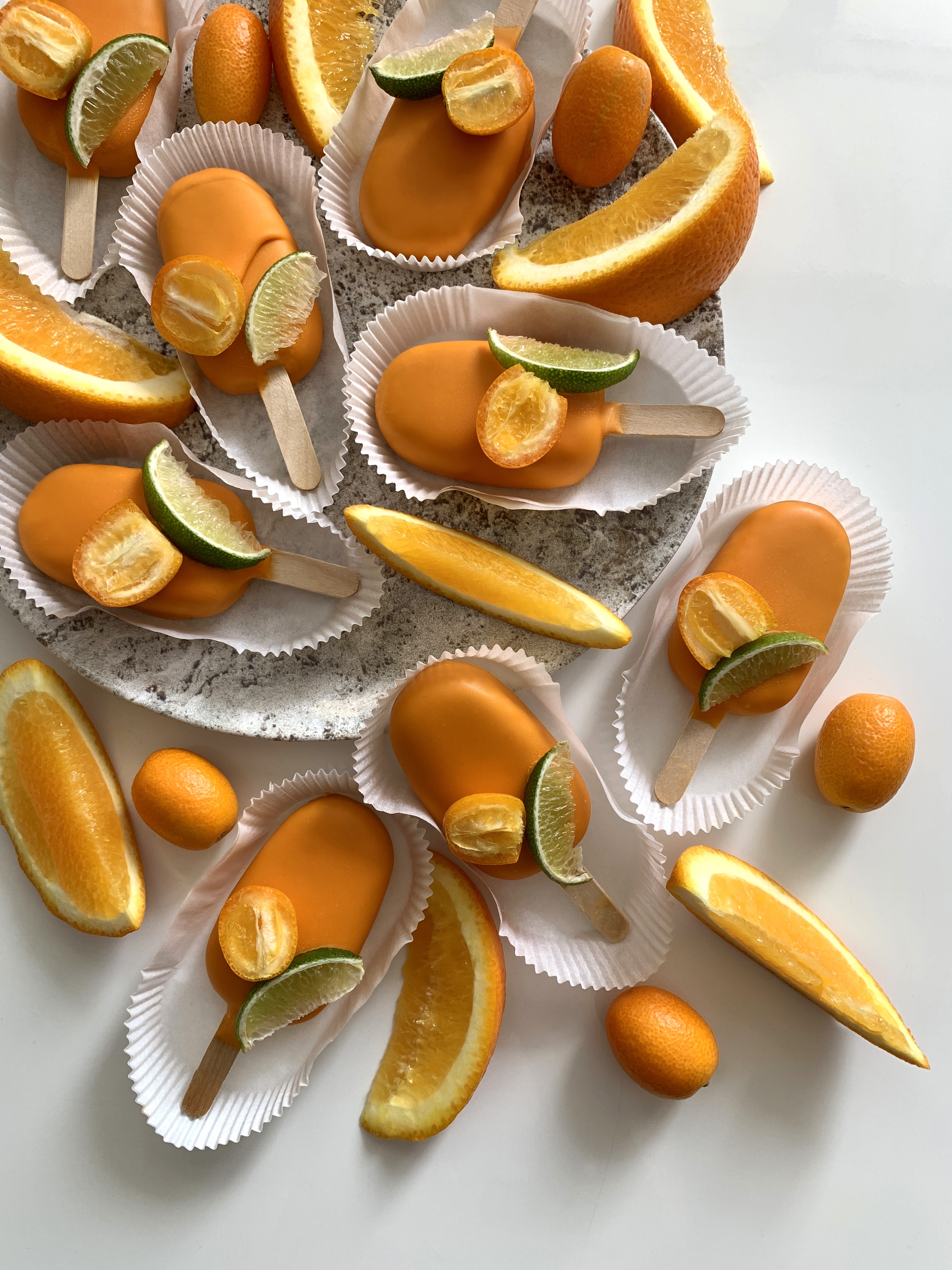 Фото